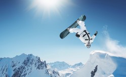 【开云官方网站】米奇赛后反思专注力溃散，星光队下半场崩盘憾负雷霆队