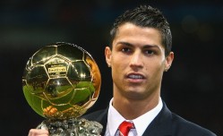 【开云】爵士客场告捷，乔治32分闪耀，马尔卡宁28+12统治内线