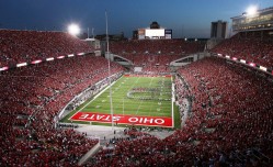 开云官方网站-有钱真好？上海申花豪掷180万欧买断英冠非洲锋霸，17场零进球引发球迷质疑浪潮